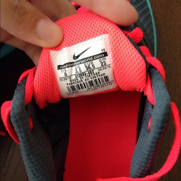 New!!! Nike sport shoes - Picture 3 of 3